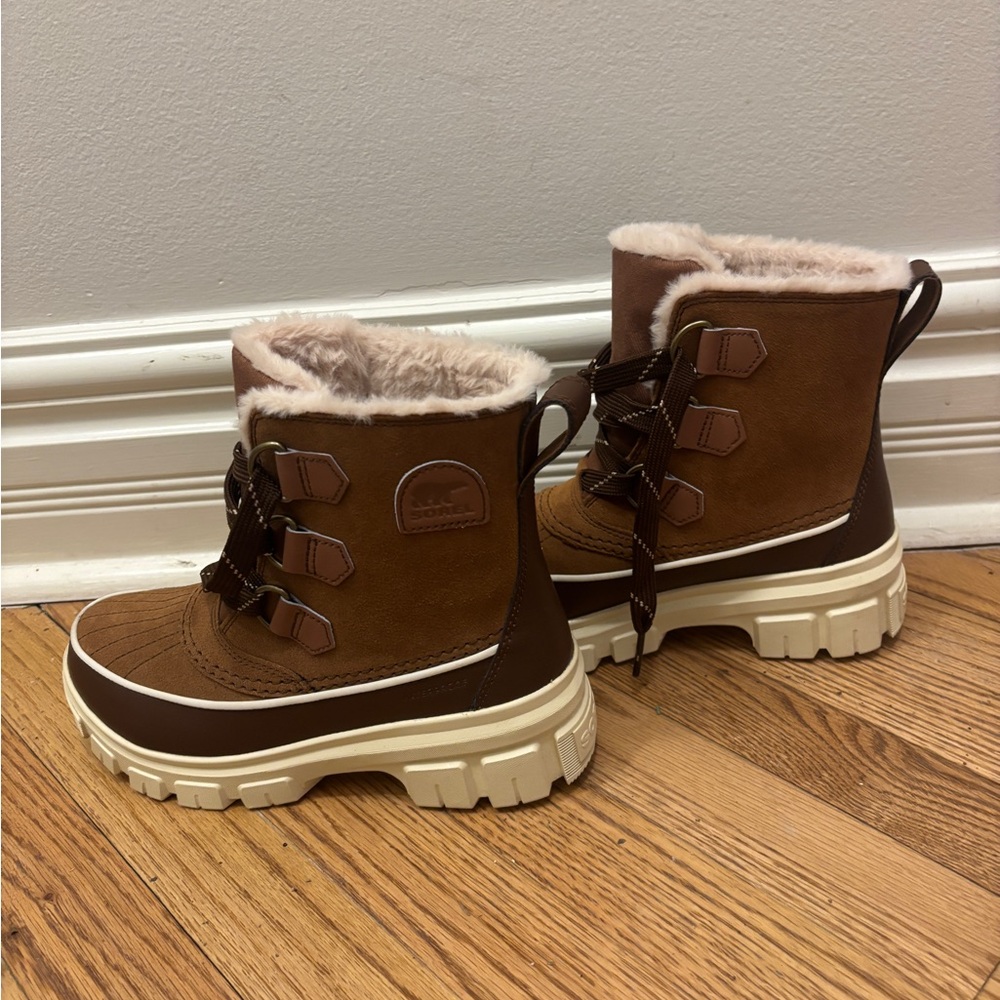 Sorel Tivoli V Short Women's Brown Winter Boots - Picture 3 of 6